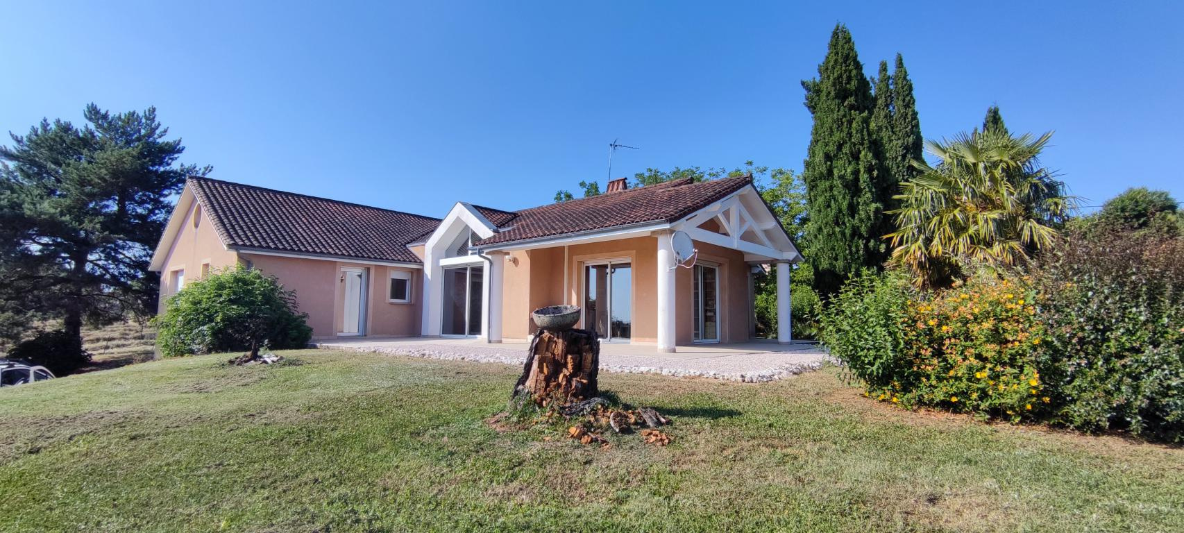 Secteur ROCAMADOUR - maison d'architecte - plain-pied avec